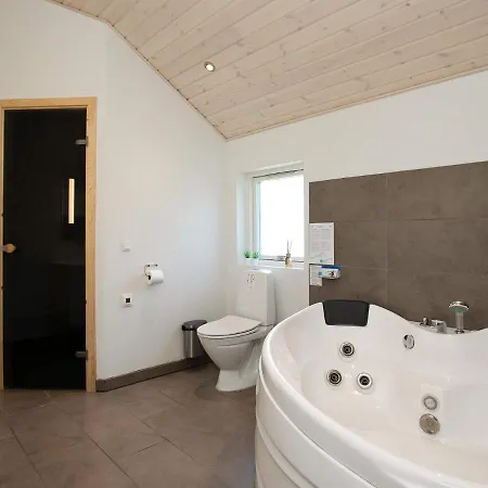 14 Person Holiday In V Ggerl Se * Bøtø By