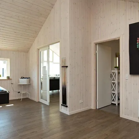 Ferienhaus 14 Person Holiday In V Ggerl Se Bøtø By